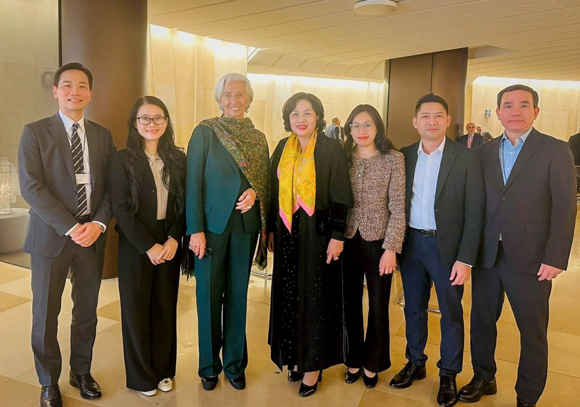 10.3-4thong-doc-nguyen-thi-hong-du-hoi-nghi-dinh-ky-ngan-hang-thanh-toan-quoc-te-thang-3.2026.jpg