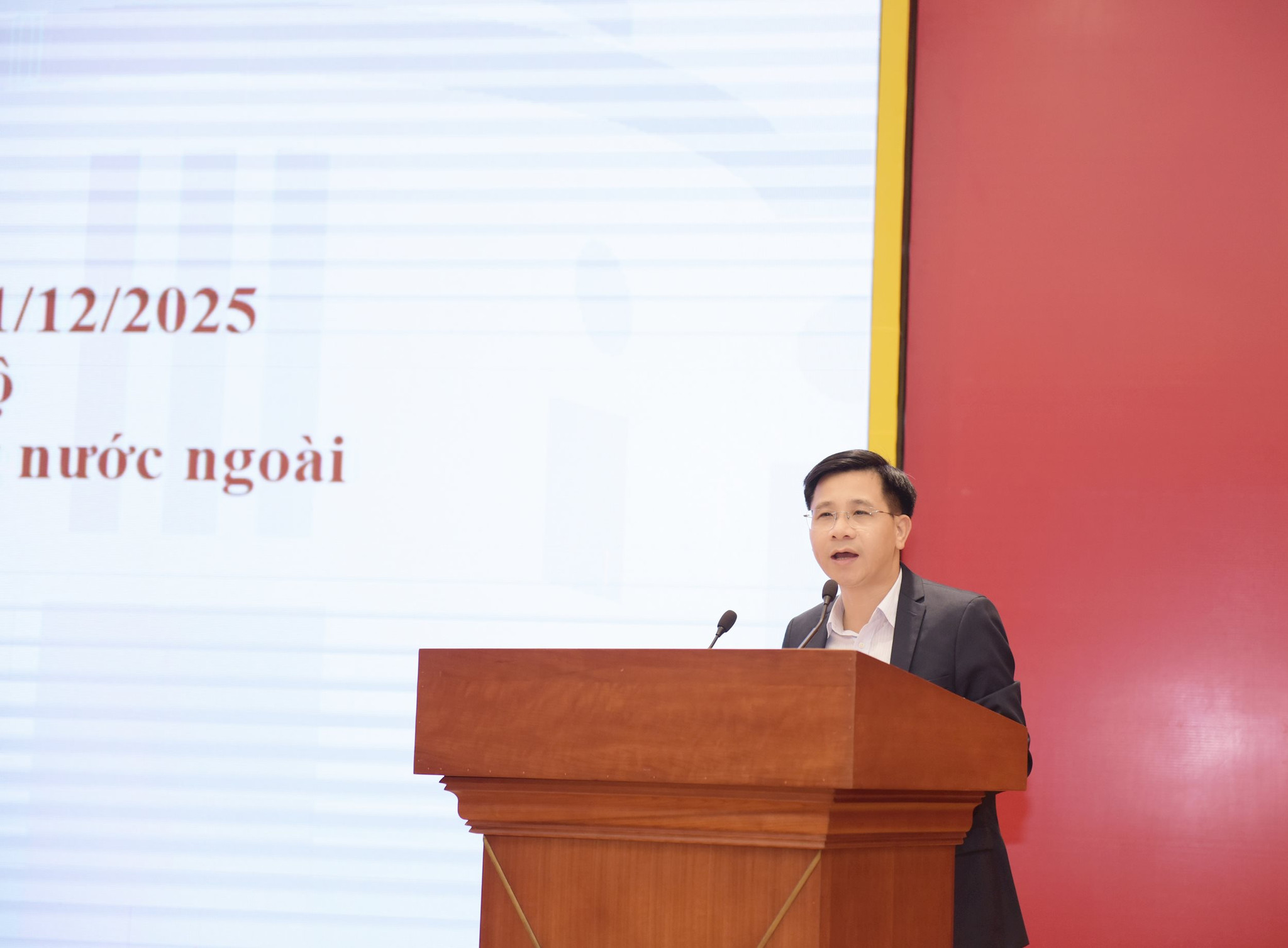 18.3-4pho-thong-doc-thuong-truc-doan-thai-son-thong-tu-83.jpg