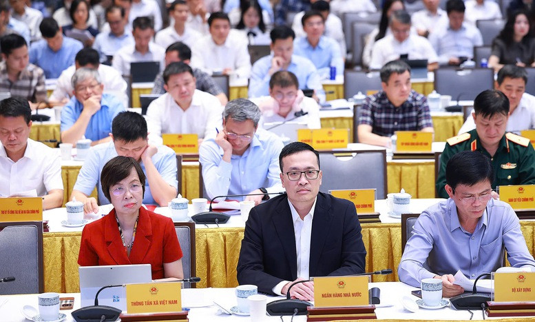 Thủ tướng: Tập trung phát triển công nghệ chiến lược; phấn đấu phủ sóng 5G trên toàn quốc- Ảnh 7.