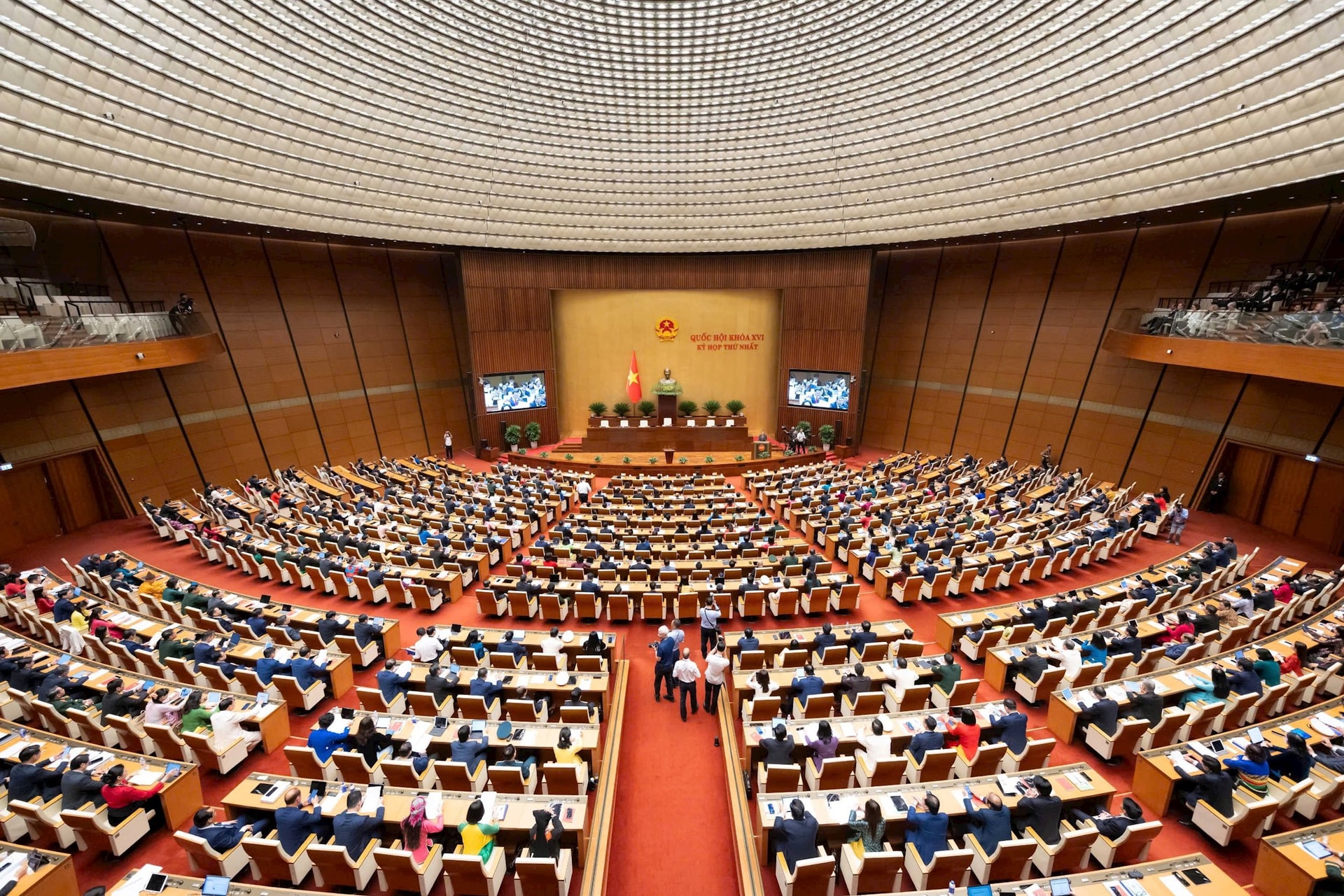 phien-khai-mac-ky-hop-thu-nhat.jpg