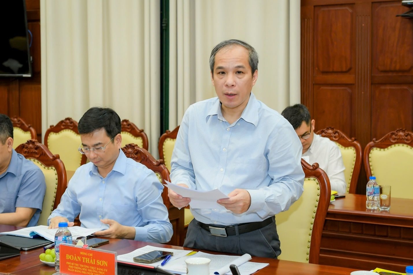 17.4-4-ban-thuong-vu-dang-uy-nhnn-lam-viec-voi-doan-khao-sat-cua-dang-uy-chinh-phu-ve-thuc-hien-ket-luan-so-208.jpg