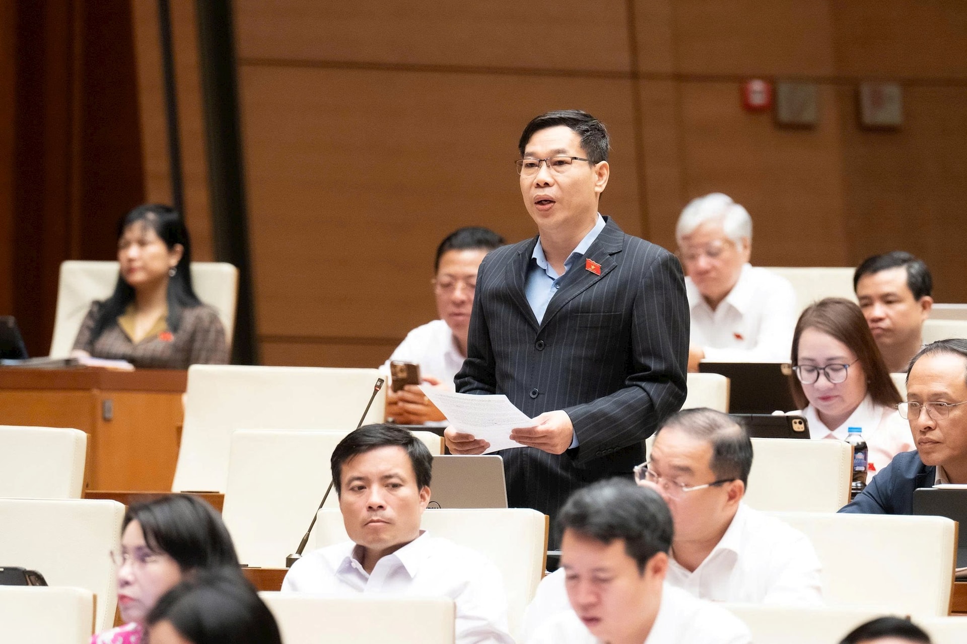 db-do-duc-hong-ha.jpg