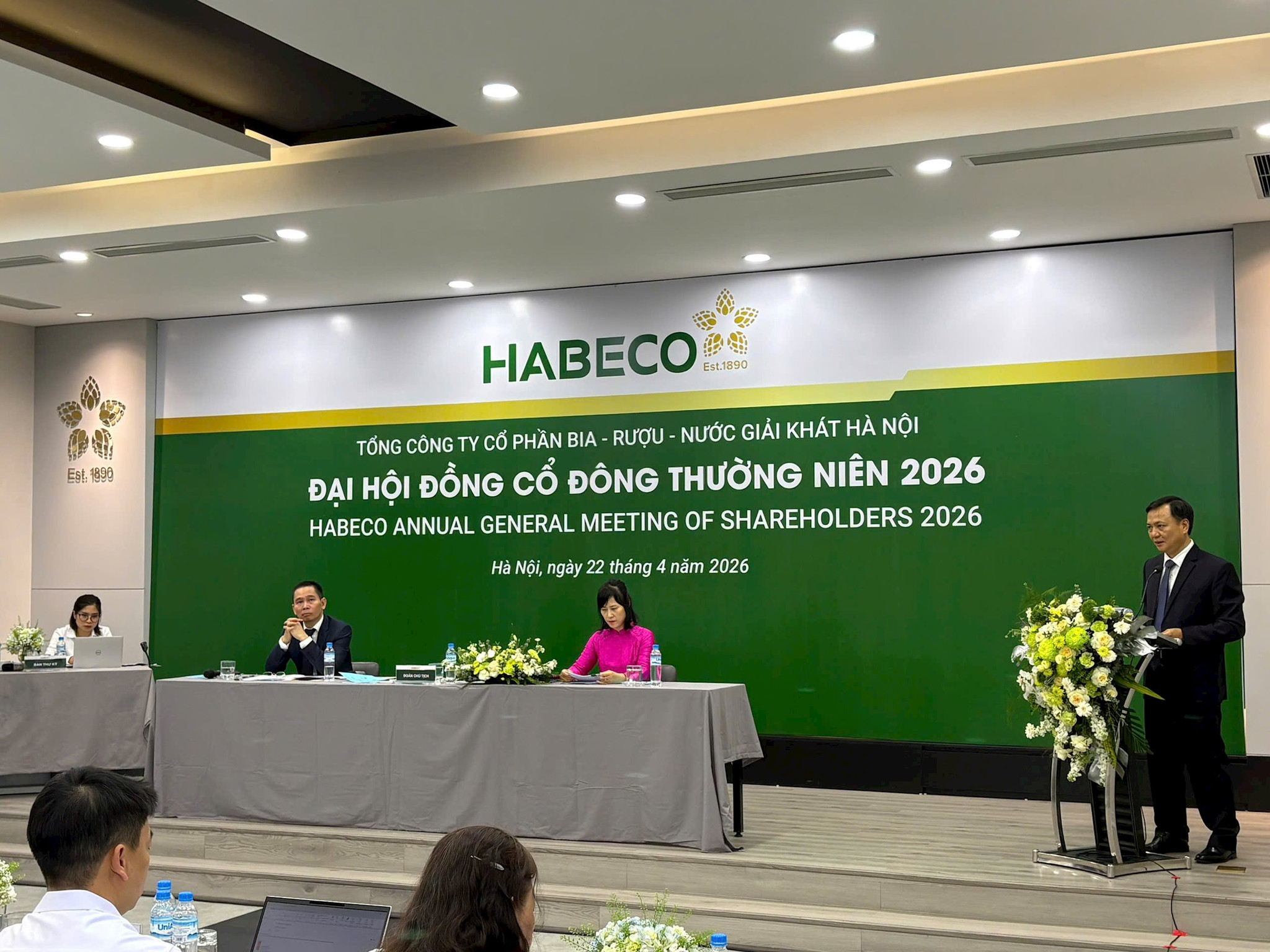 dhcd-bia-ha-noi.jpg