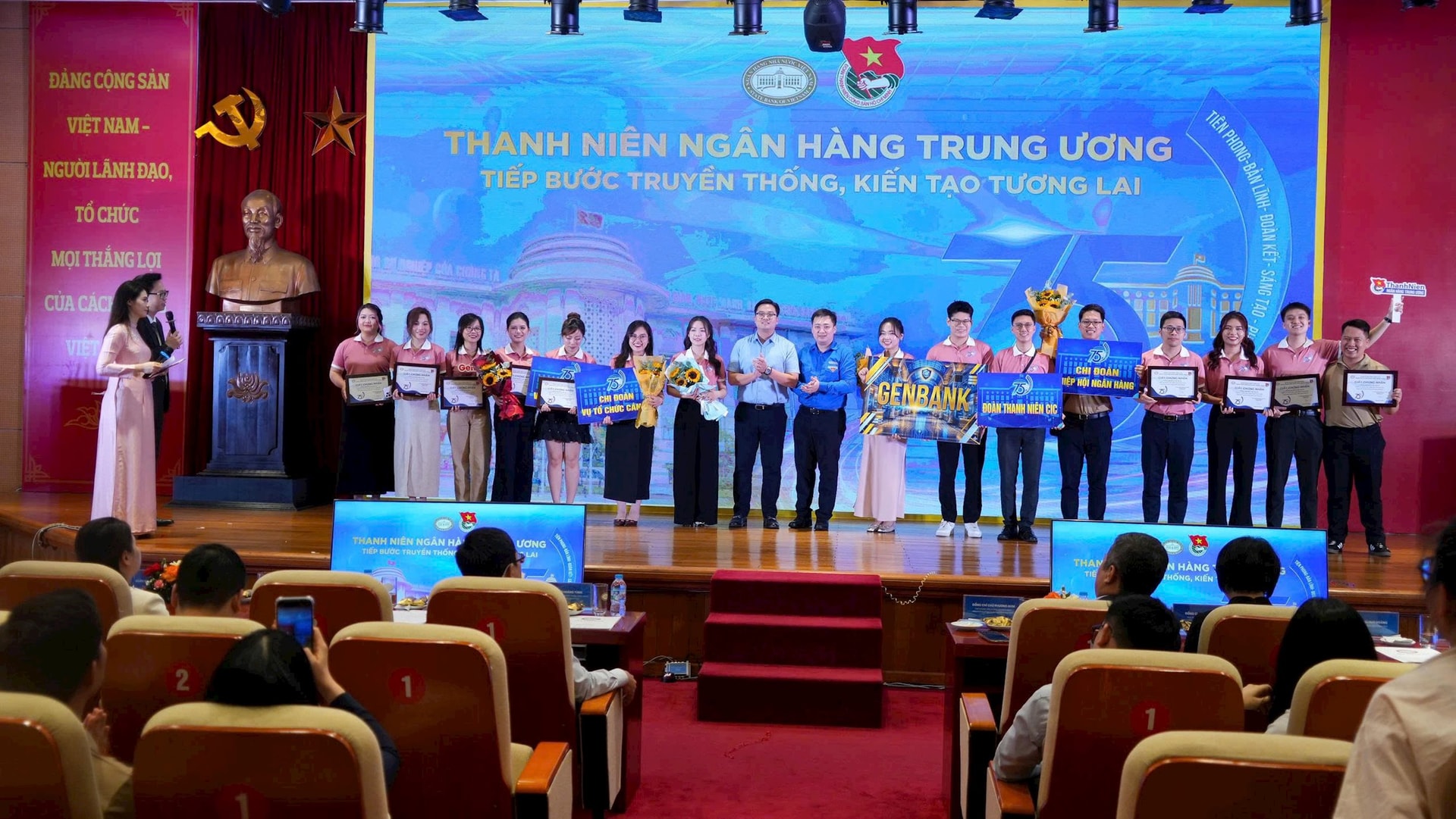 giai-nhi.jpg