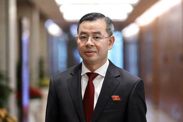 chan-dung-ong-ngo-van-tuan-tan-bo-truong-bo-tai-chinh-1775631871-1777264743476190935367.jpg