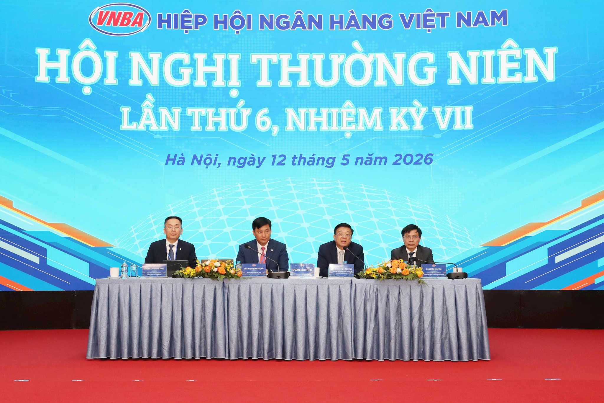 af2i7113.jpg