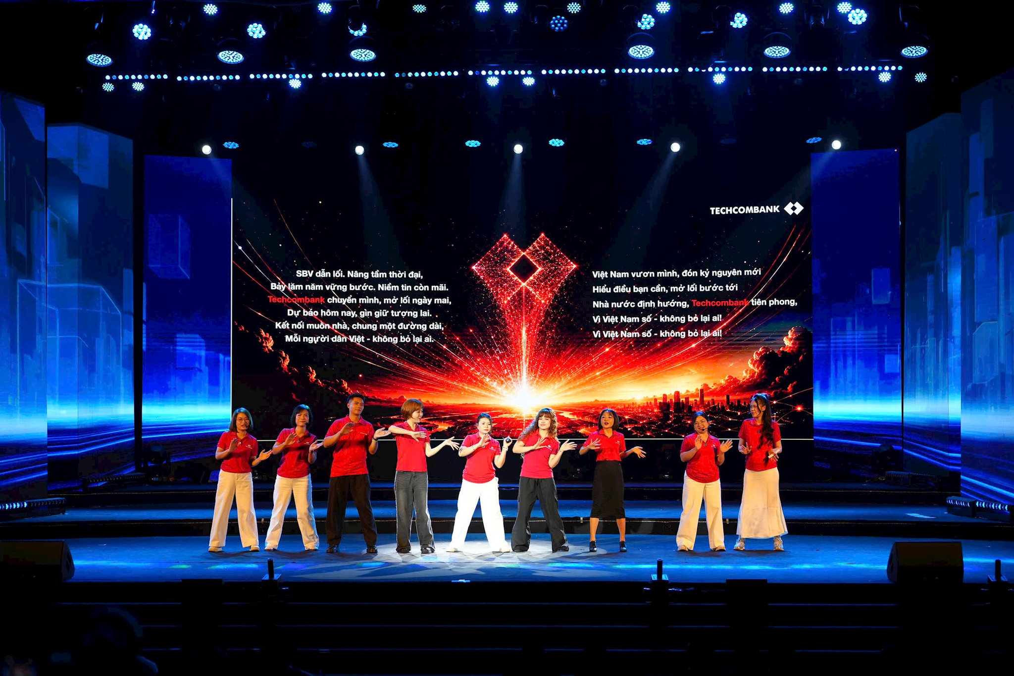 4-techcombank.jpg