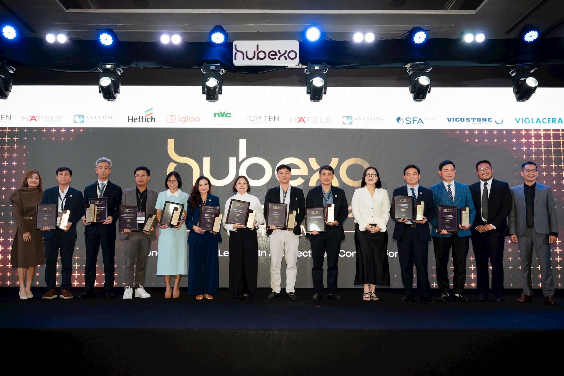 top-10-contractors_lz3_6601.jpg