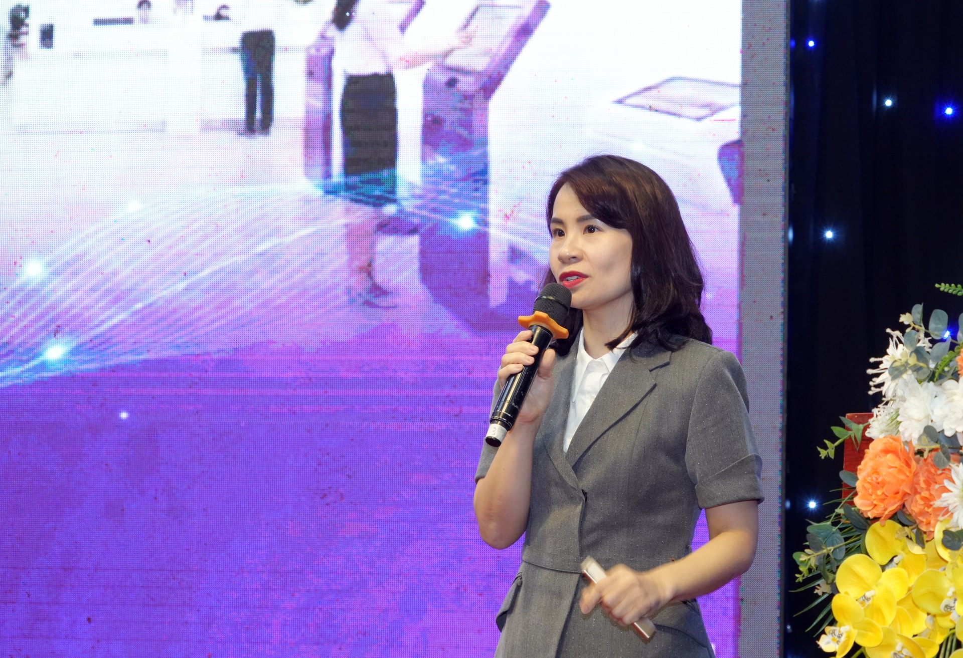 dai-dien-tpbank.jpg