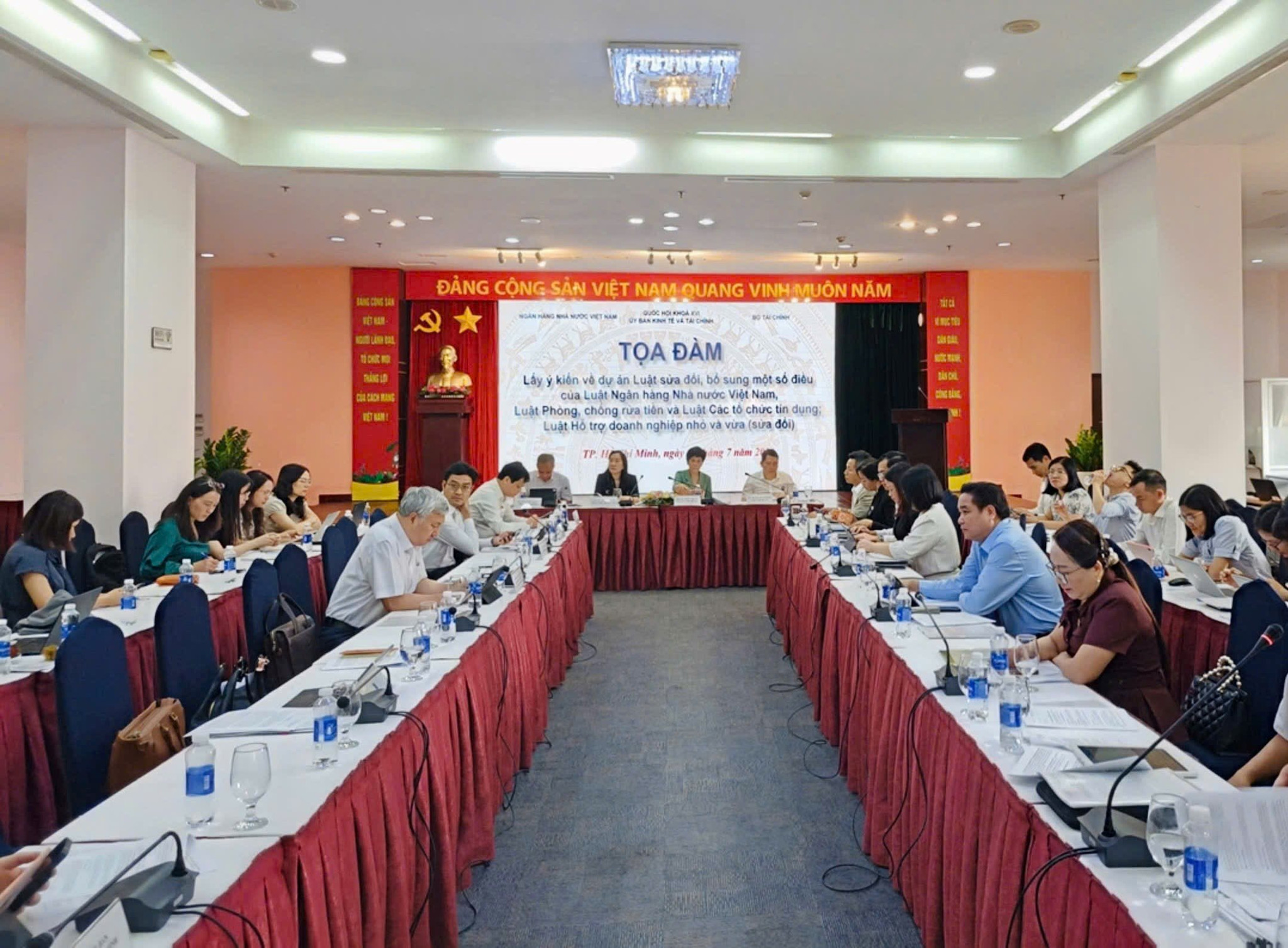 tai-xuong-1.jpeg