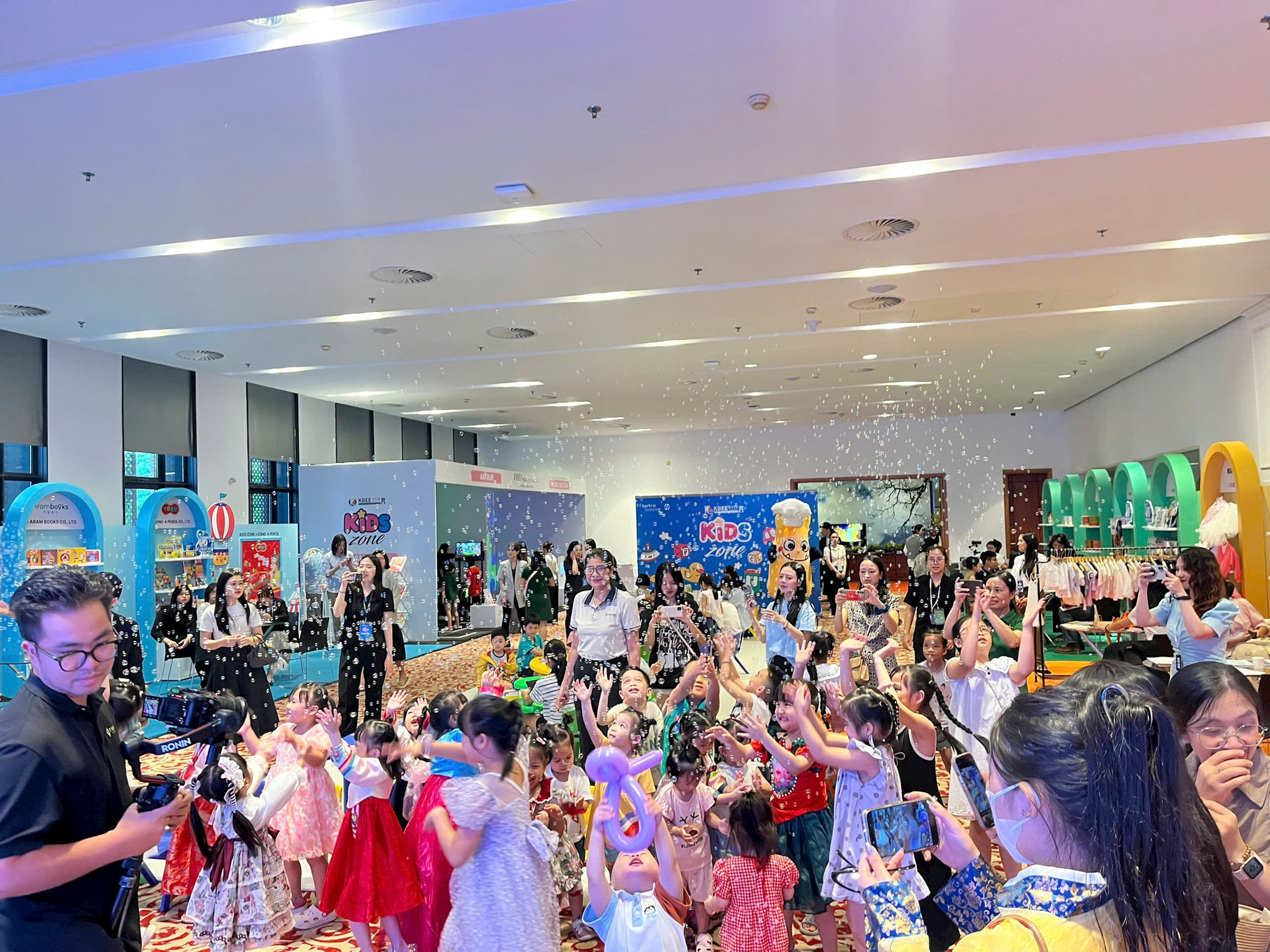 kids-zone-02.jpg