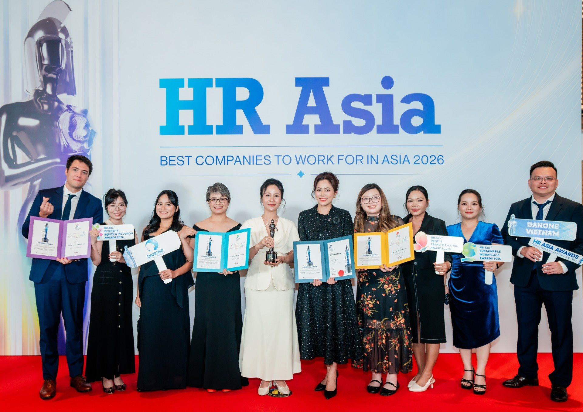 nhung-giai-thuong-danh-gia-nay-la-minh-chung-cho-cam-ket-ben-vung-cua-danone-viet-nam-trong-viec-dau-tu-vao-con-nguoi-van-hoa-doanh-nghiep-va-cong-dong.jpg