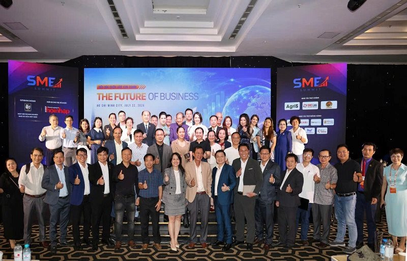 dien-dan-chien-luoc-kinh-doanh-the-future-of-business-1.jpg