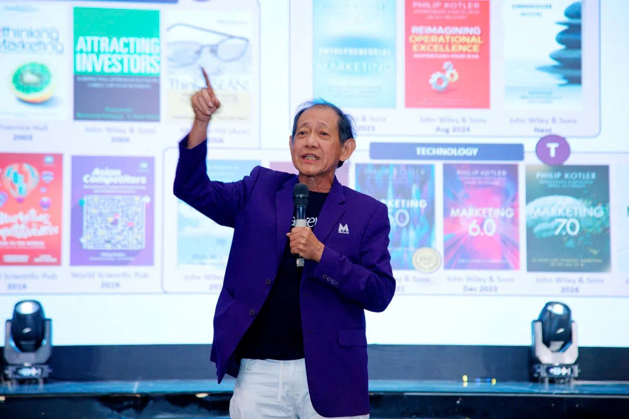 ong-hermawan-kartajaya-chu-tich-world-marketing-association.jpg