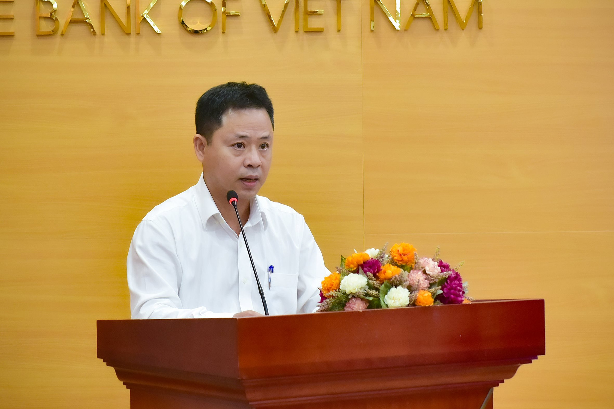 mhn_1200.jpg