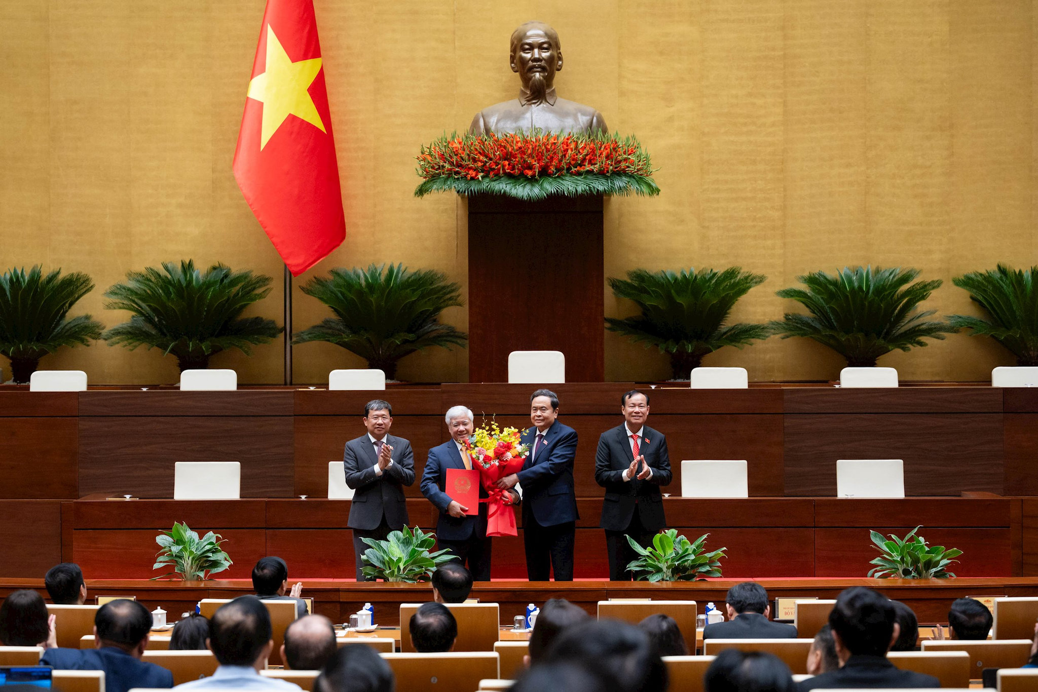 tang-hoa.jpg