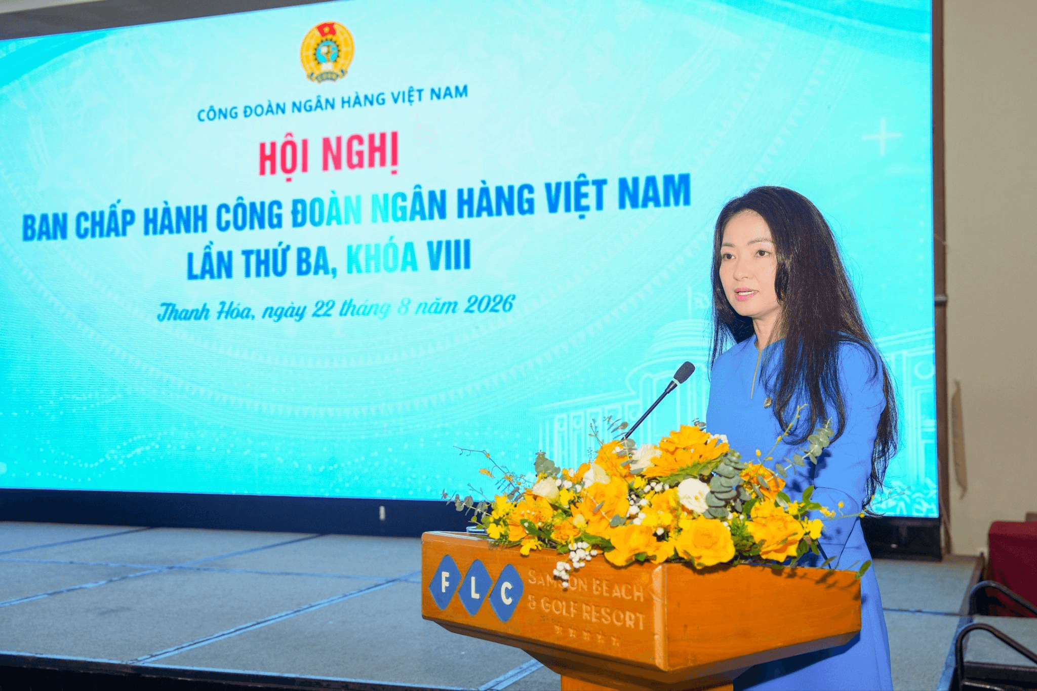 2208.-02-hoi-nghi-cong-doan-nhvn.png