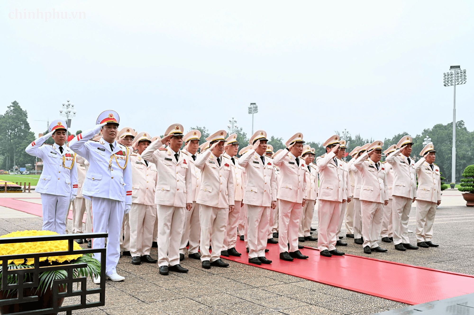 81 năm Quốc khánh: Lãnh đạo Đảng, Nhà nước vào Lăng viếng Chủ tịch Hồ Chí Minh- Ảnh 5.