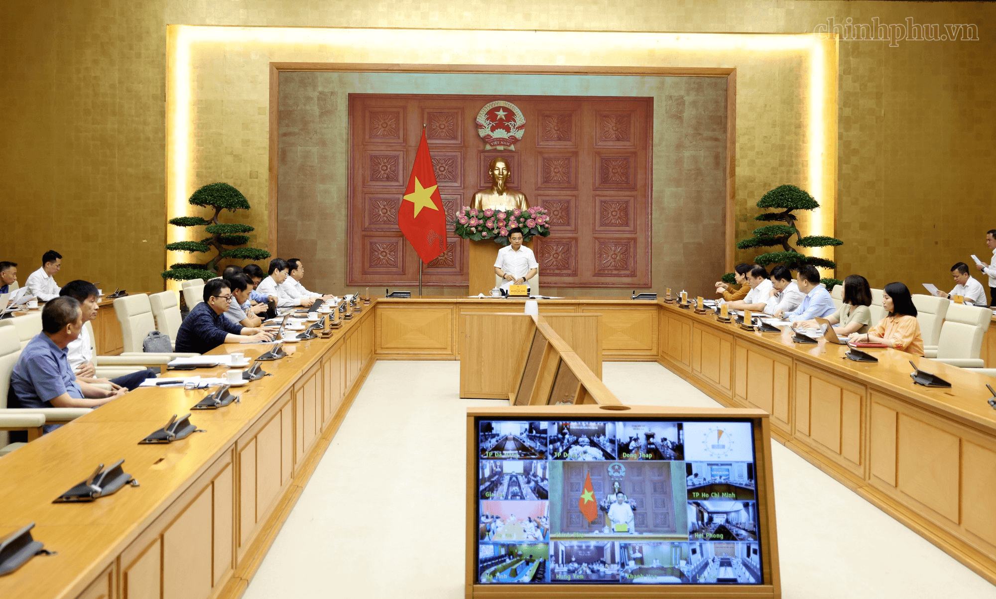 base64-17885260562561830585026.png