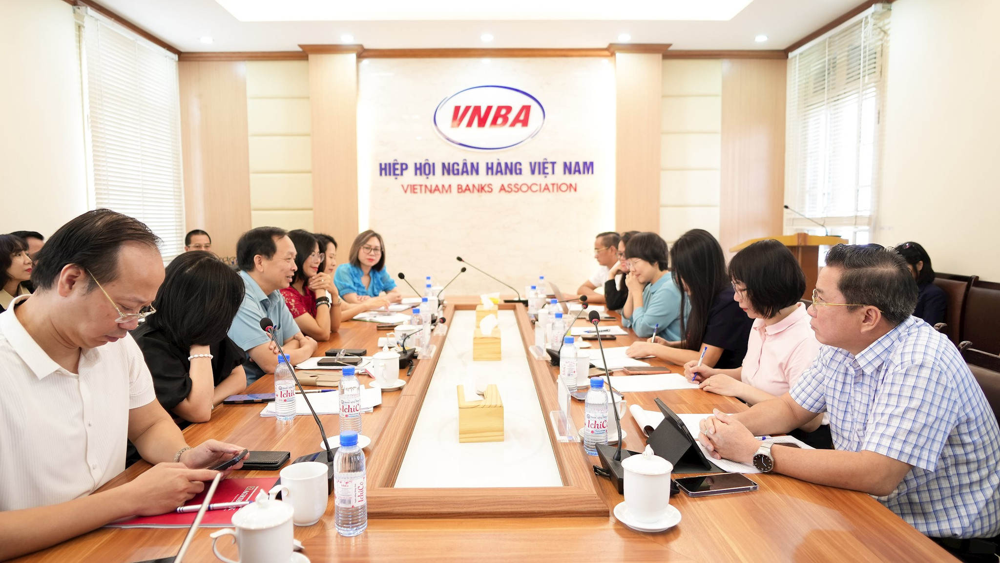 toan-canh-100926.jpg
