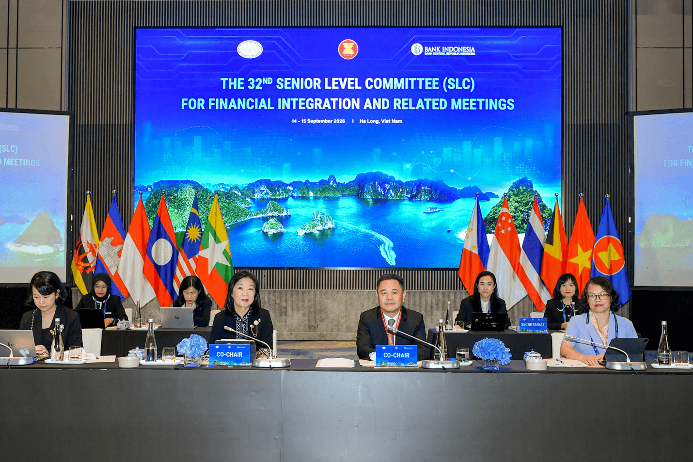 15.9-1-pho-thong-doc-nguyen-ngoc-canh-dong-chu-tri-hoi-nghi-uy-ban-cap-cao-ve-hoi-nhap-tai-chinh-asean-lan-thu-32-1-.png