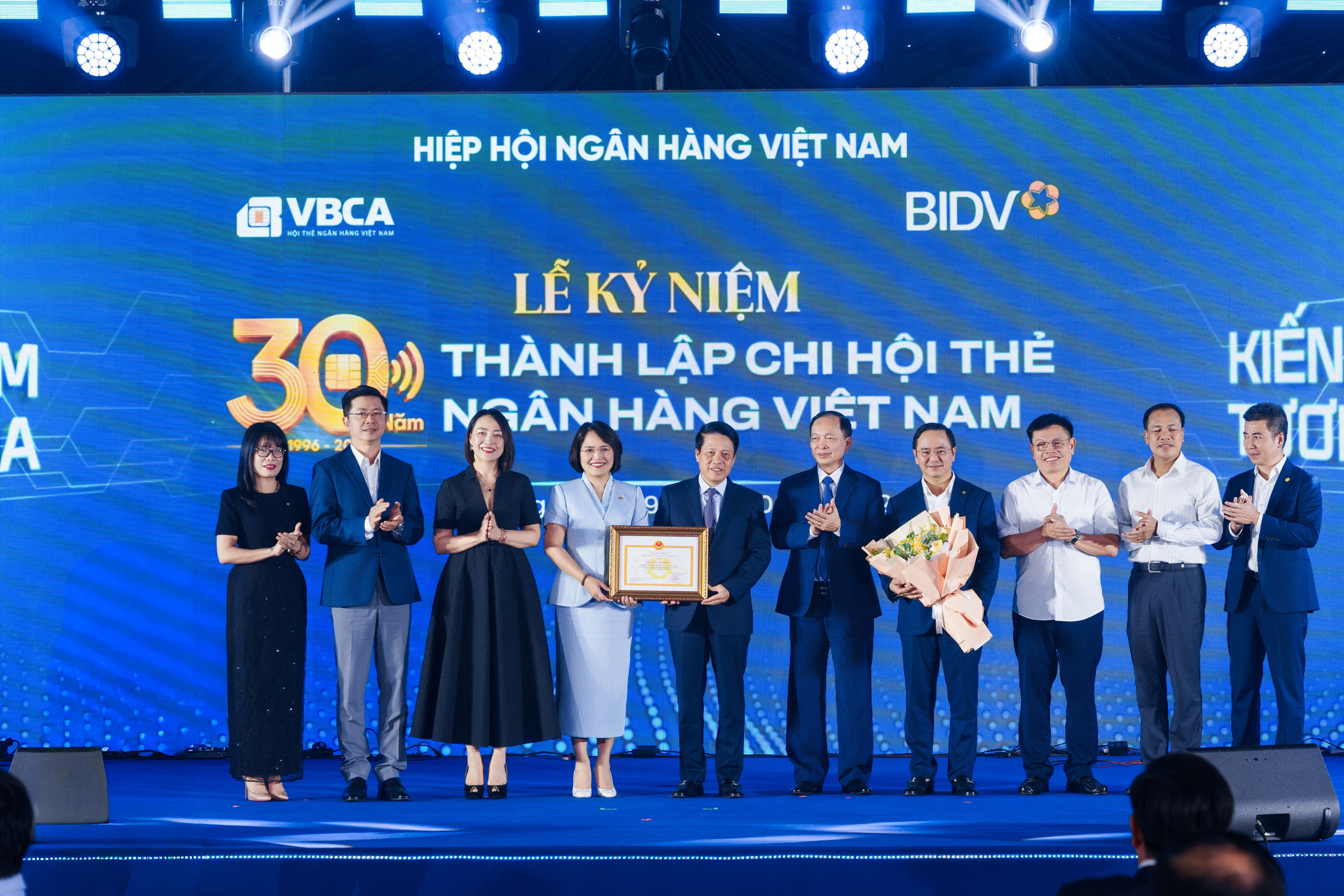 Anh chup chung BCH va NHNN