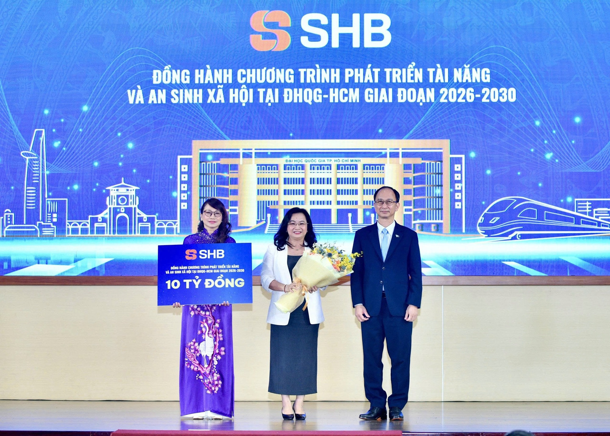 Ảnh 1 - Tổng Giám đốc SHB - Ngô Thu Hà1