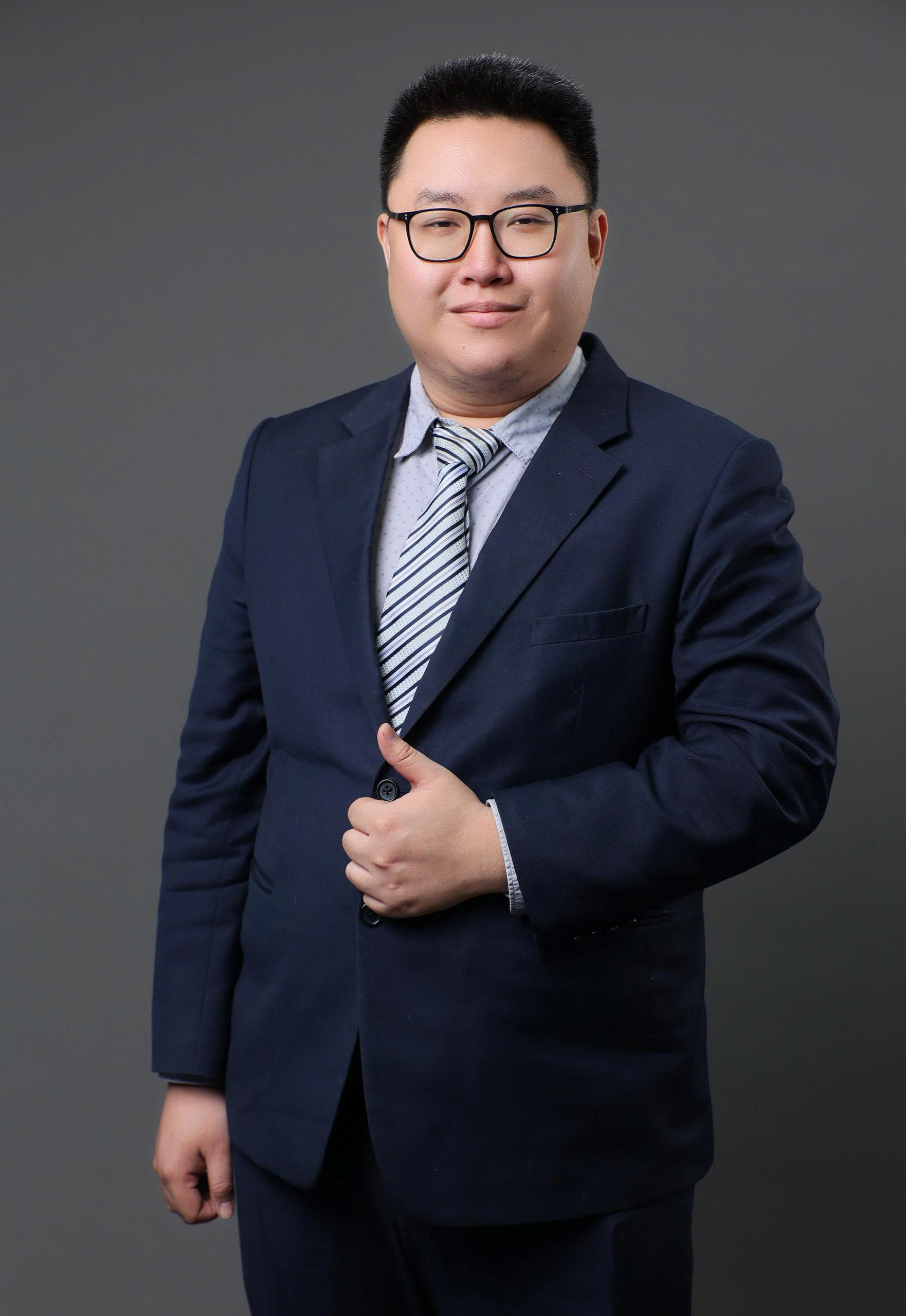 Mr. Nguyen Anh Quan - FiinRatings