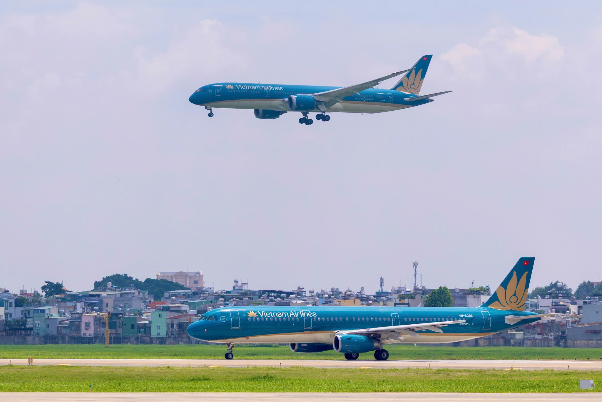 1. Vietnam Airlines đạt doanh thu hợp nhất hơn 114.000 tỷ đồng, duy trì tăng trưởng hai con số sau 9 tháng đầu năm 2026