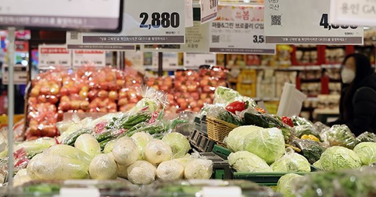 10 tháng năm 2025: CPI tăng 3,27%, lạm phát cơ bản tăng 3,20%