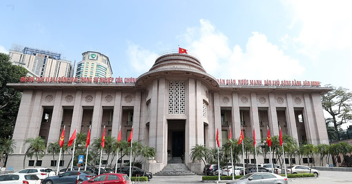 Ngành Ngân hàng chung tay hỗ trợ người dân, doanh nghiệp bị ảnh hưởng bởi bão số 10