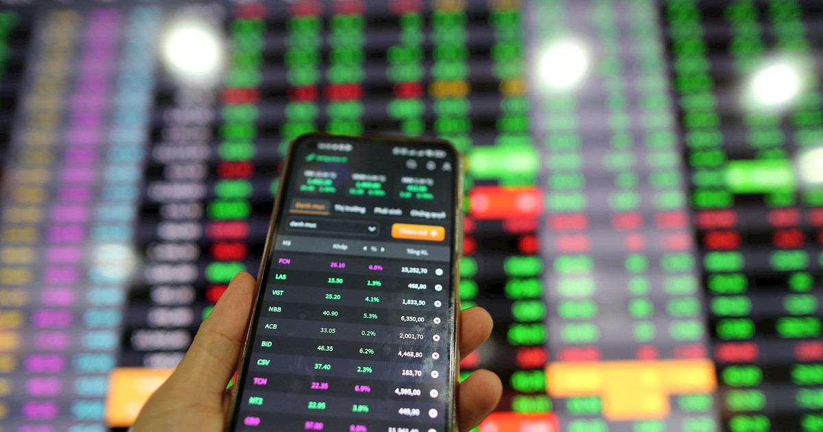 SSI Research: Duy trì mục tiêu 1.300 - 1.350 cho VN-Index vào cuối năm 2024