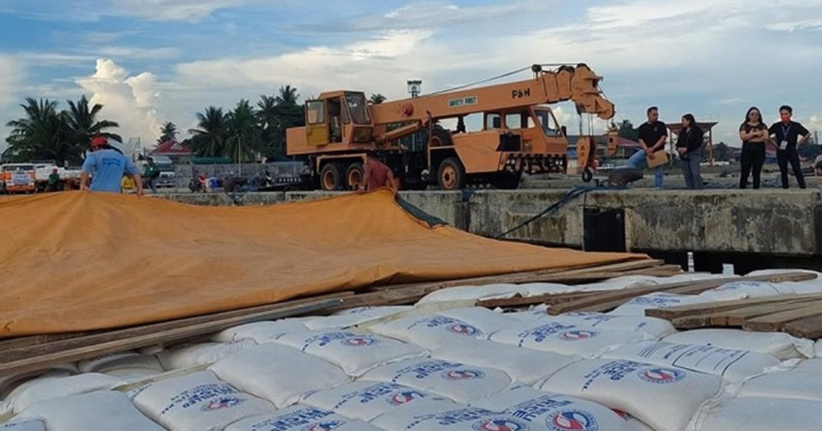 Quốc gia mua gạo lớn nhất của Việt Nam muốn khôi phục quyền nhập khẩu gạo của NFA: Doanh nghiệp nói gì?