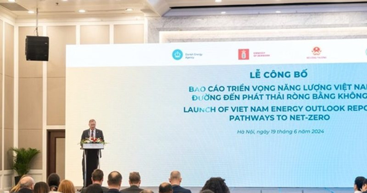Đường đến phát thải ròng bằng 0 cần sớm đẩy nhanh chuyển đổi năng lượng xanh