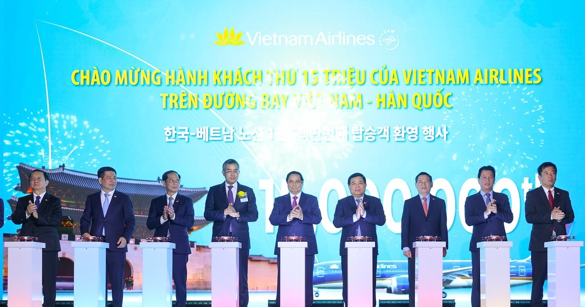 Vietnam Airlines ghi dấu cột mốc 30 năm đường bay Việt Nam - Hàn Quốc