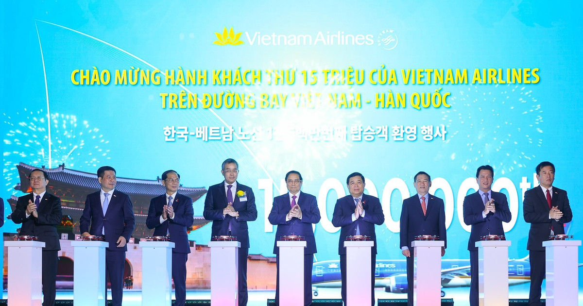Vietnam Airlines ghi dấu cột mốc 30 năm đường bay Việt Nam - Hàn Quốc