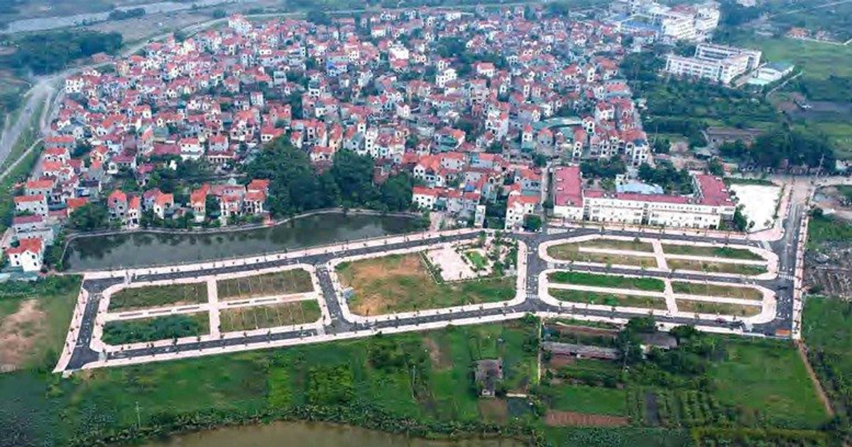 Một quận của Hà Nội hủy đấu giá 27 lô đất