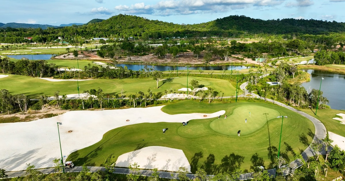 Mục sở thị sân golf Phú Quốc được đài truyền hình Hàn Quốc ca ngợi