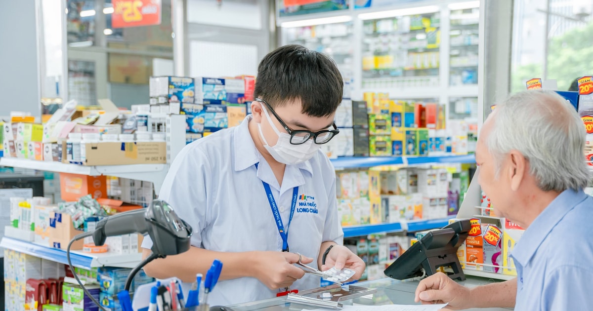 Quản lý chặt sữa giả, thuốc giả: Vinamilk, Long Châu hưởng lợi