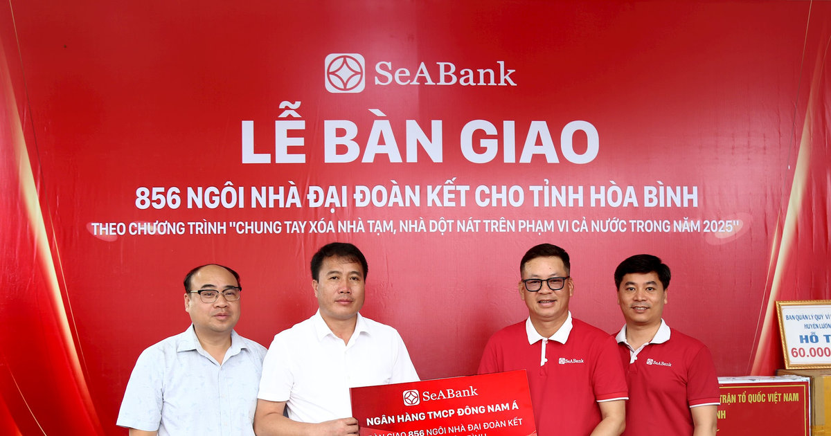 SeABank bàn giao 856 căn nhà đại đoàn kết cho tỉnh Hòa Bình