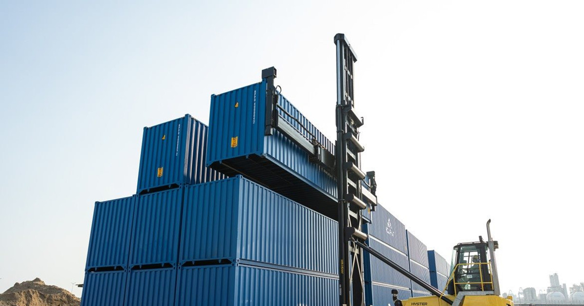 Hòa Phát cung cấp 1.000 vỏ container cho “ông trùm” vận tải biển Việt Nam