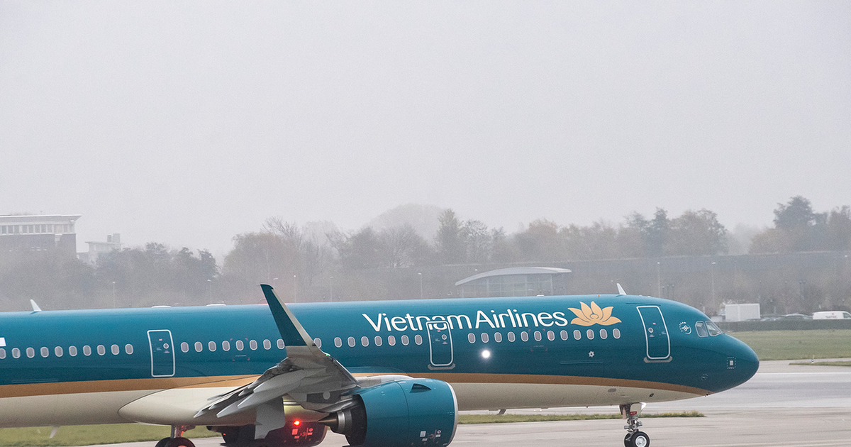 Hàng loạt chuyến bay bị hoãn, hủy vì bão Kajiki