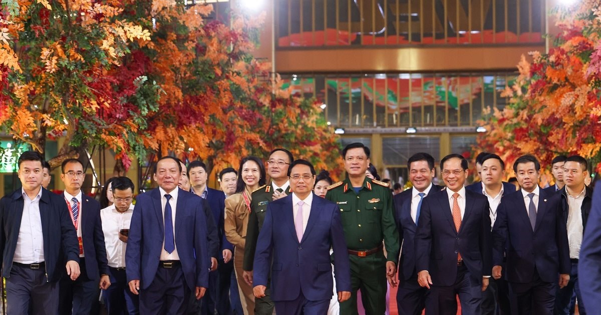 Hội chợ Mùa Thu lần thứ nhất - 2025: Đón hơn 1 triệu khách, 5.000 tỷ đồng giao dịch