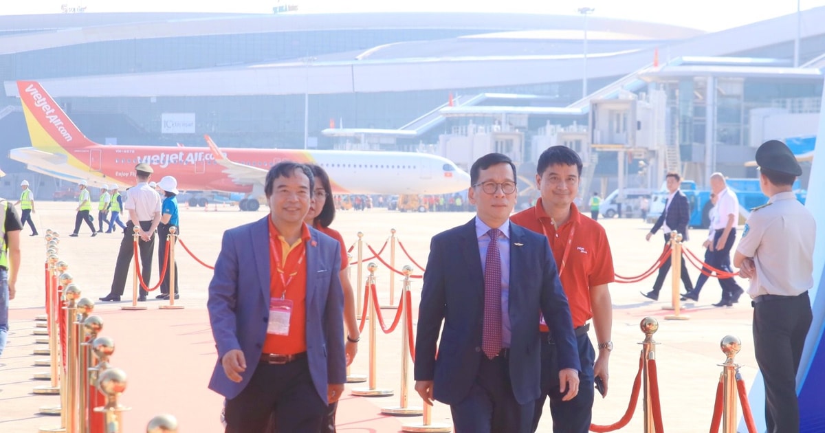 Vietjet cất nóc hangar chuẩn quốc tế, khai trương chuyến bay tới Cảng Hàng không quốc tế Long Thành