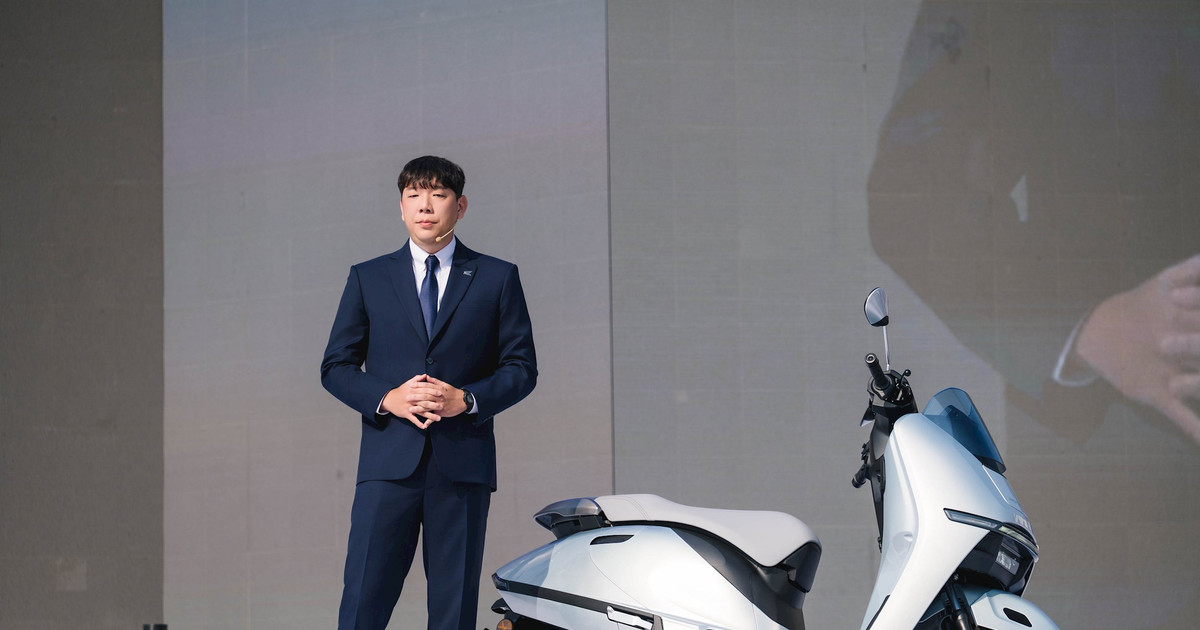 Honda Việt Nam ra mắt xe điện mới, công bố giá bán CUV e: