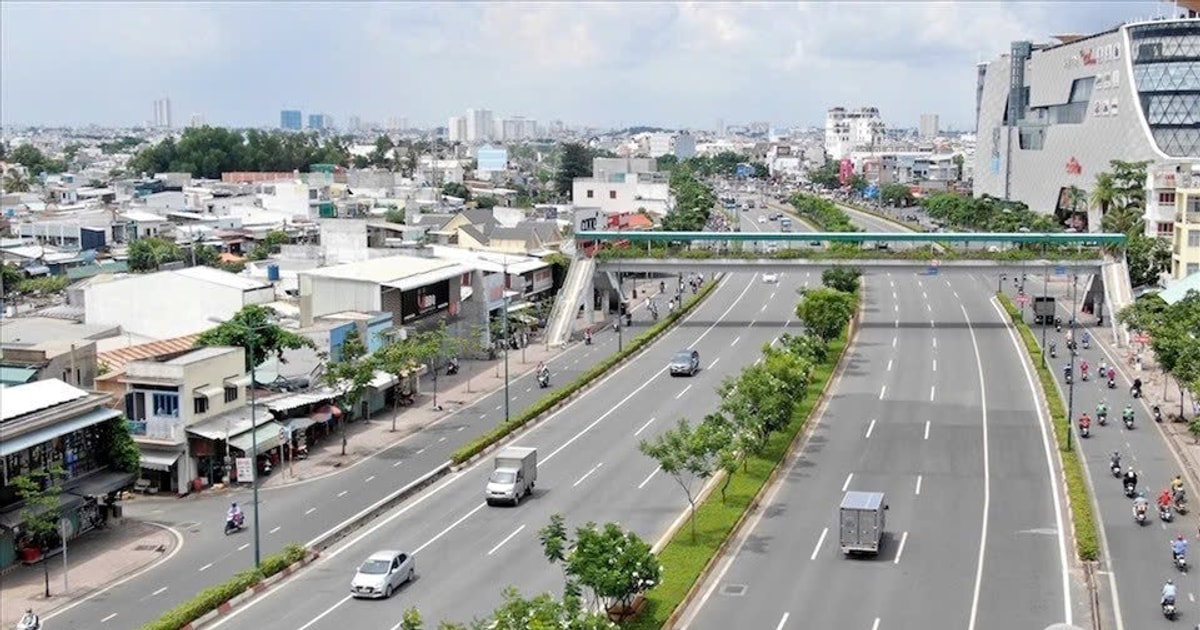 Dòng tiền nhà đầu tư theo “dấu chân” hạ tầng