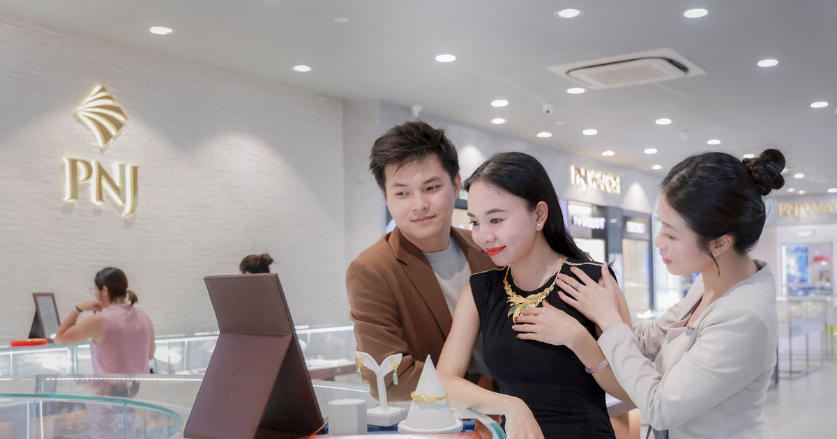 PNJ báo lãi kỷ lục, dự kiến chia cổ phiếu thưởng tỷ lệ 50%