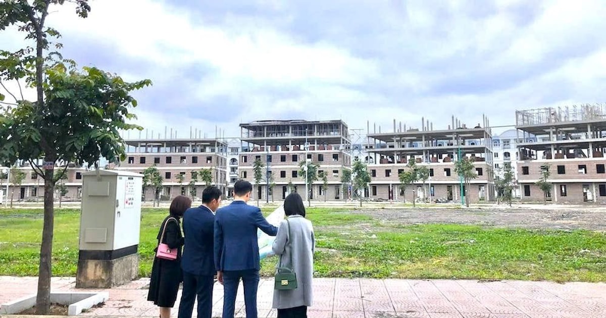 “Lá chắn vàng” của môi giới chuyên nghiệp trong năm mới Bính Ngọ