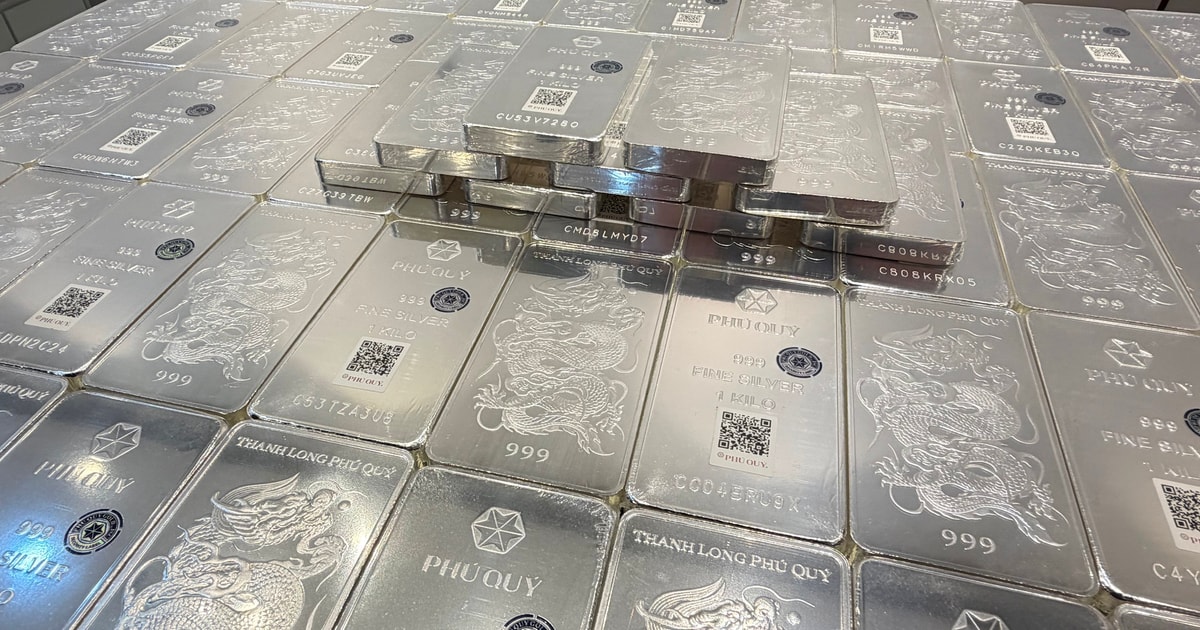 Chuẩn bị niêm yết bạc vật chất trên Sở Giao dịch Hàng hóa Việt Nam
