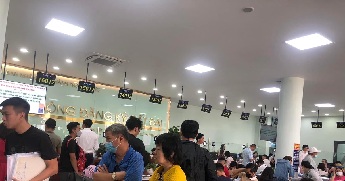 112 xã, phường tại TP. Hồ Chí Minh sẽ không còn thẩm quyền chứng thực các giao dịch tài sản từ ngày 27/4